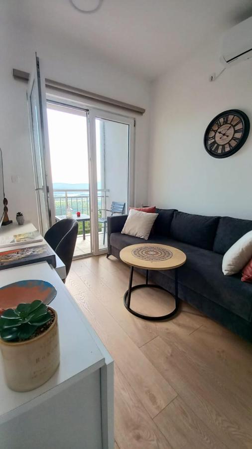 Cozy Apartments With Pool And Splendid Seaview Kavač Екстериор снимка